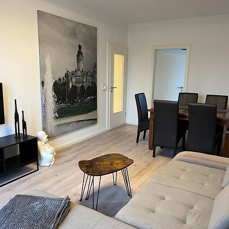 Appartement Zwischen Messe Und Innenstadt ライプツィヒ エクステリア 写真